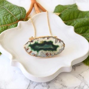 Beautiful Natural Green Agate Necklace